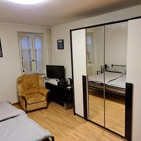 Auberge De Ballens 外观 照片