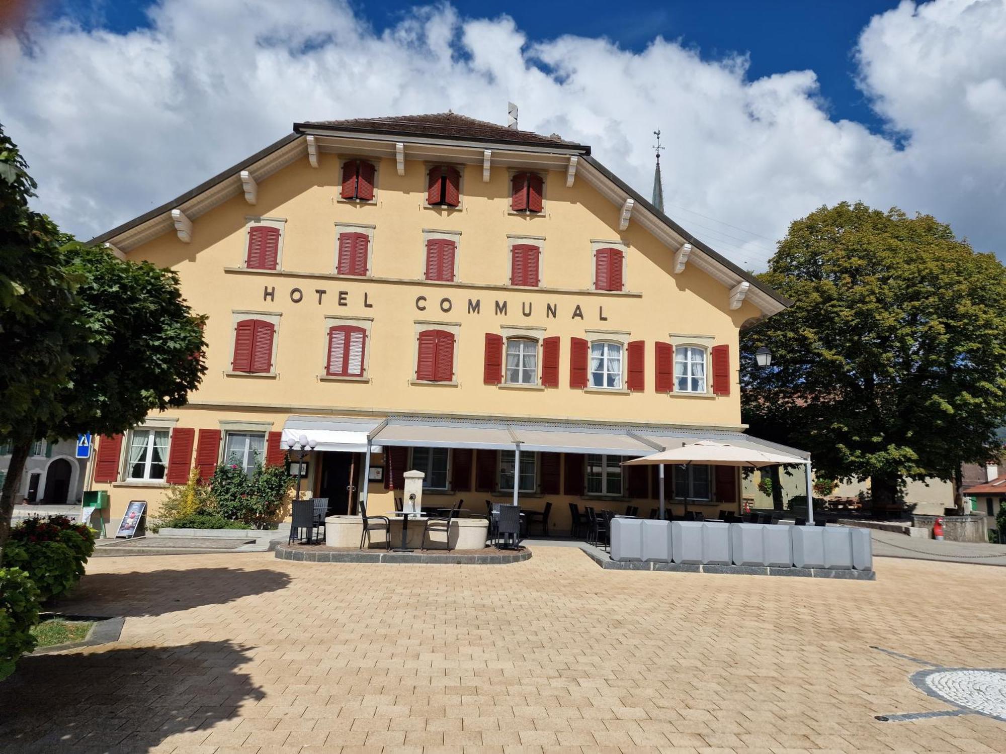 Auberge De Ballens 外观 照片
